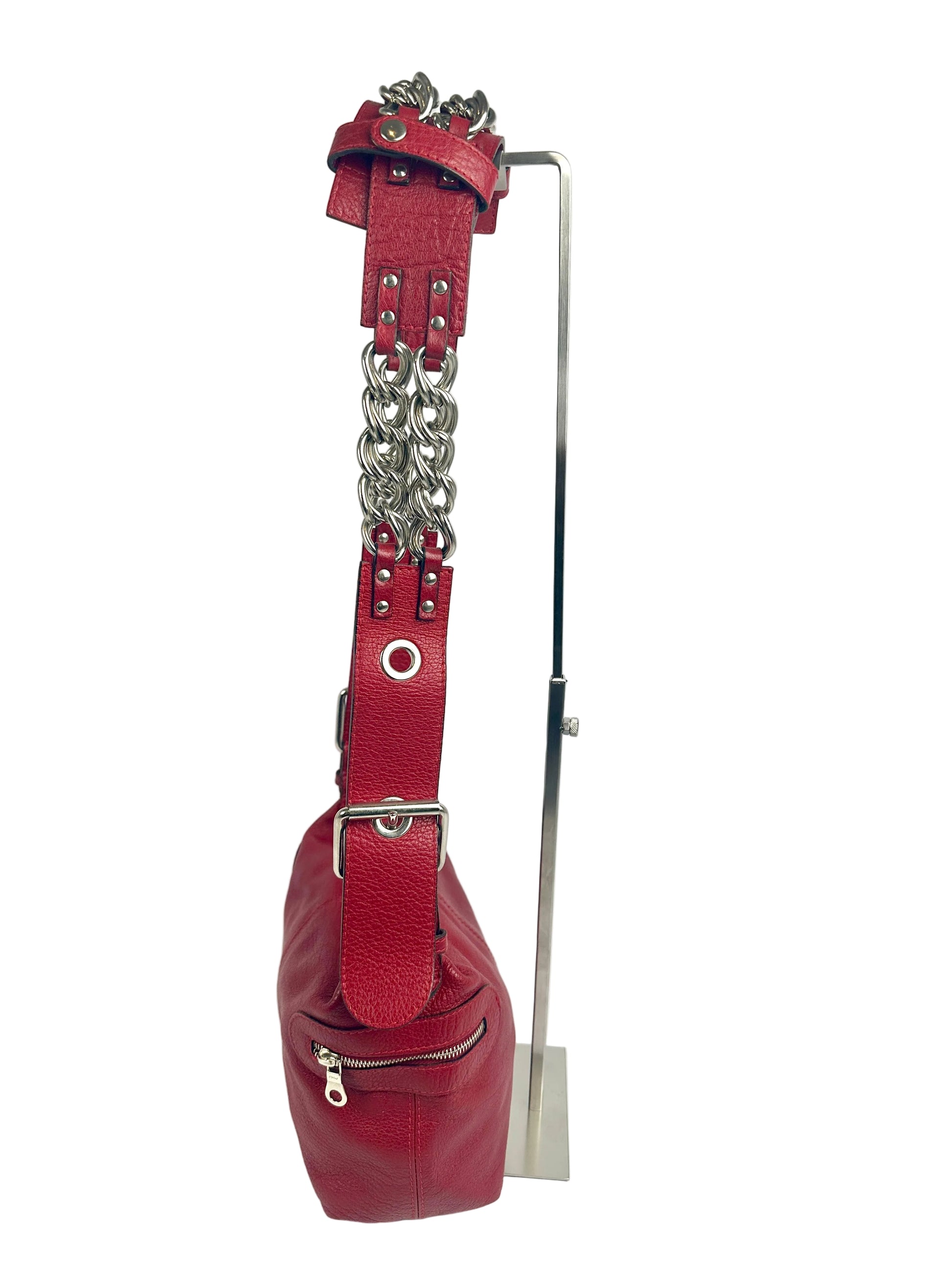 Red bag with large chain strap