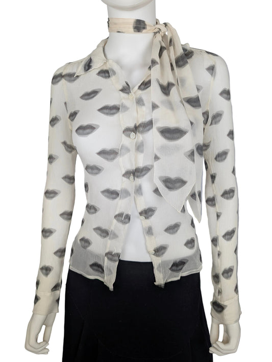 Silk Shirt with black and white lips print on a white mannequin